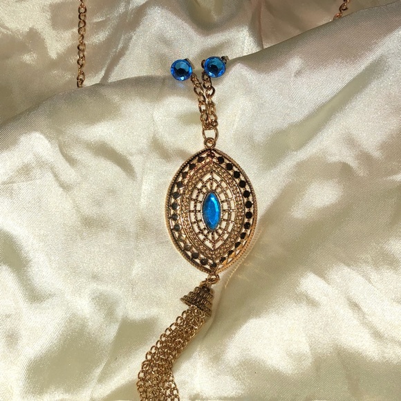 🆕Long gold necklace w/blue center & earrings NWT - Picture 8 of 8